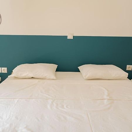 Saffron Apartment In Central Atene Esterno foto