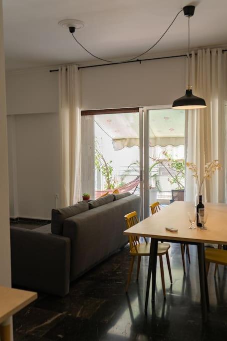 Saffron Apartment In Central Atene Esterno foto